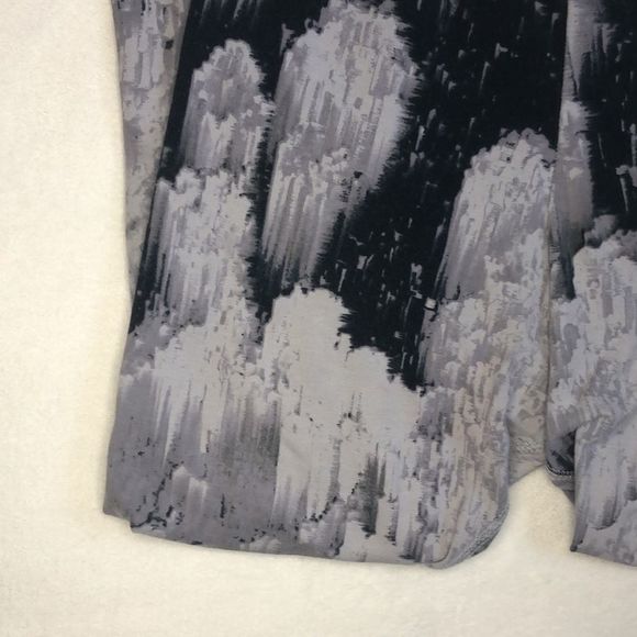 Nike Black Grey High Waisted Workout Leggings - Picture 3 of 7